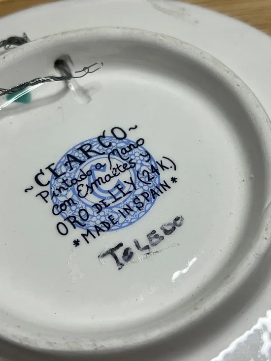 Cearco Spanish Decorative Wall Plate Hand Painted Enamels 24K Gold Foil Rim - Picture 7 of 11